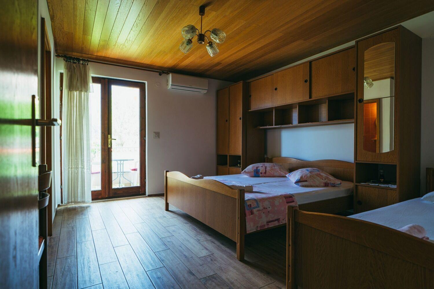 Apartments Lovre - Close To The Sea Brela Luaran gambar
