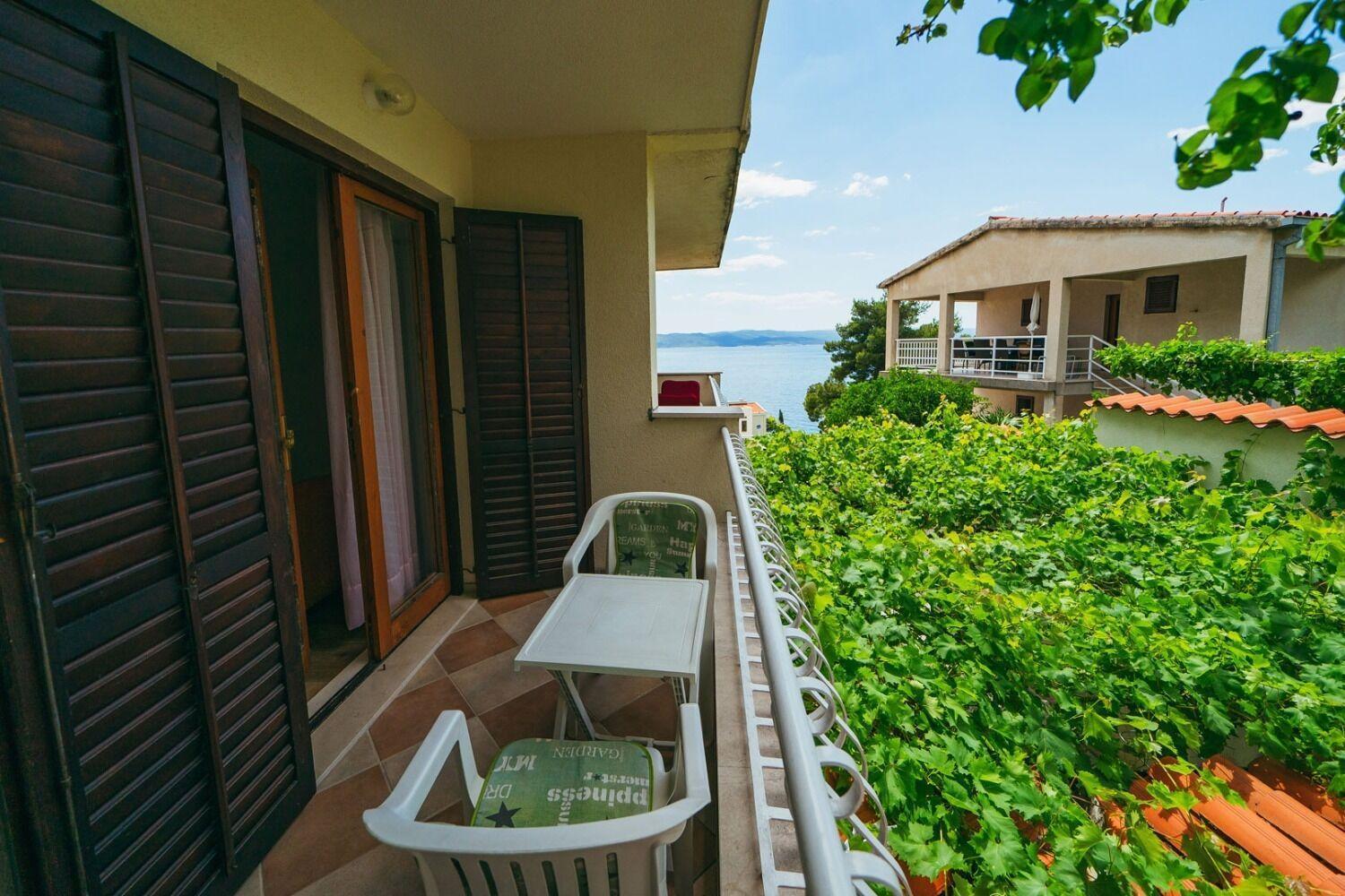 Apartments Lovre - Close To The Sea Brela Luaran gambar